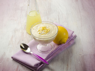 mousse de limão cremoso