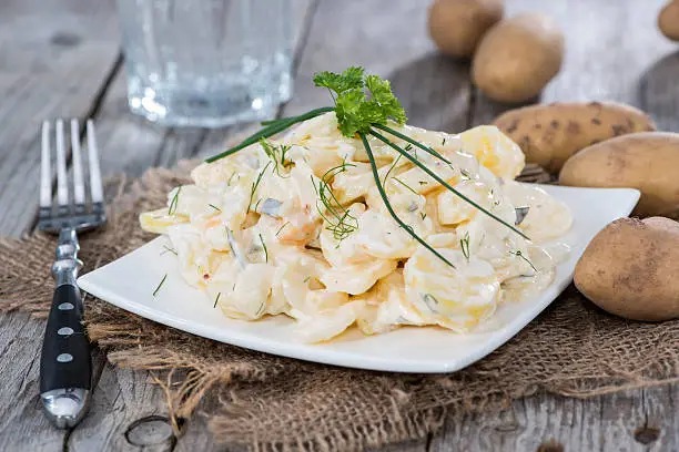 Deliciosa Salada de Batata com Maionese