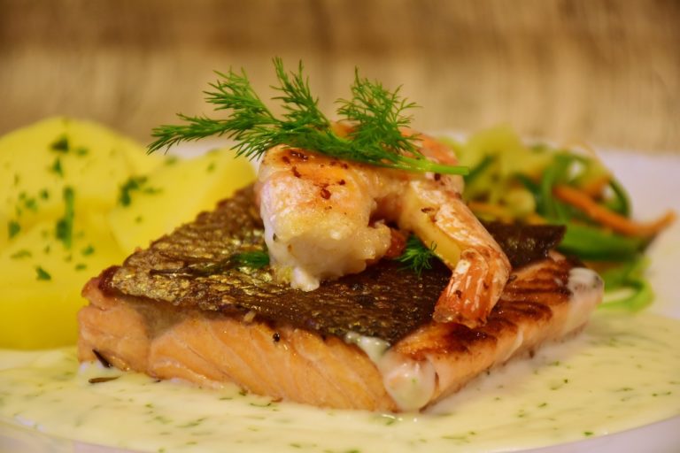 Salmão ao Molho de Maracujá